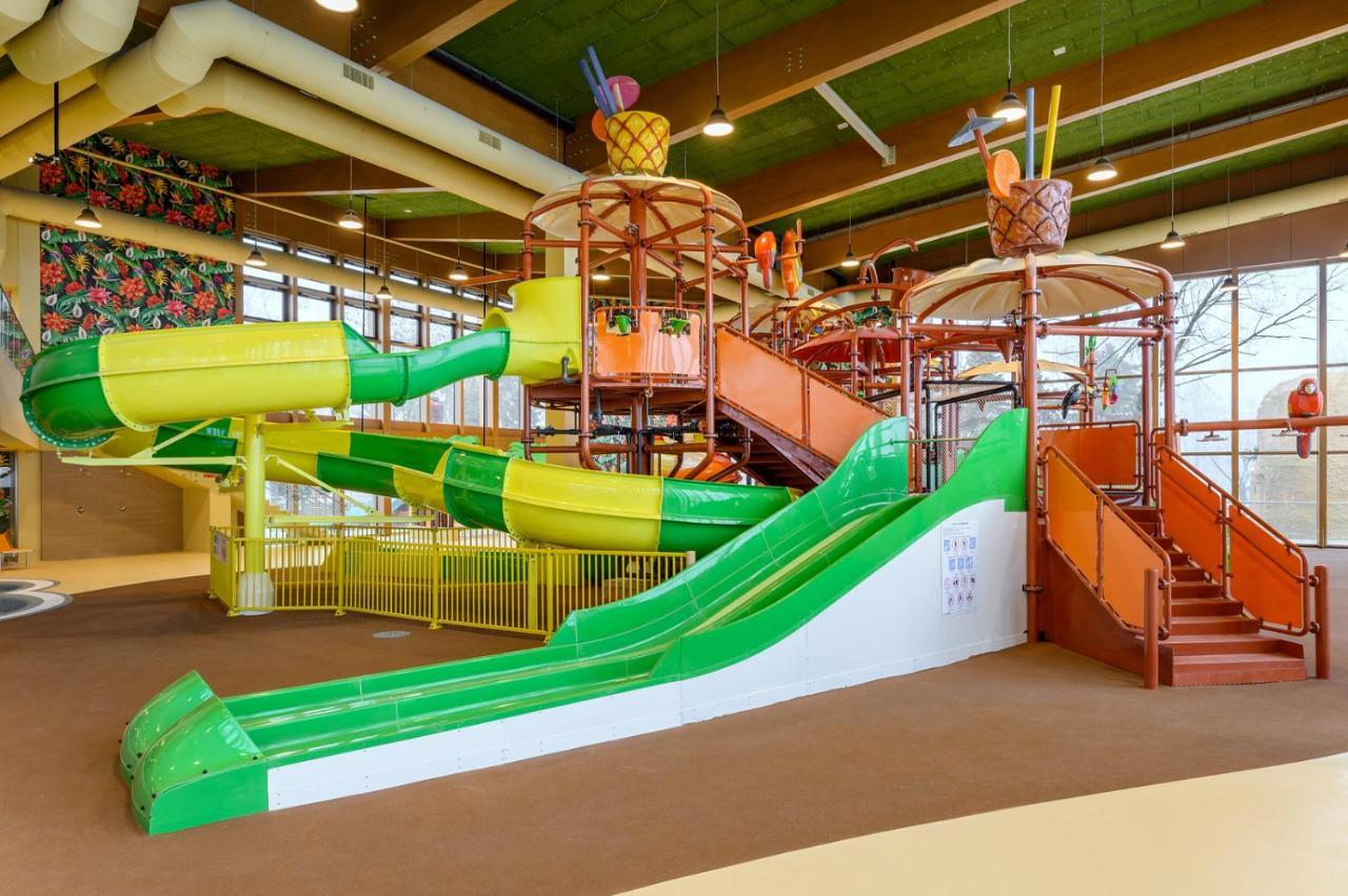 Moevenpick Balaland Resort Lake Balaton Szántód Buitenkant foto